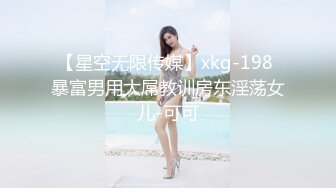 前面喂孩子后面插嫂子，孩子醒了看着我们，白浆直流