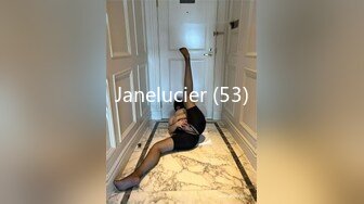 Janelucier (53)